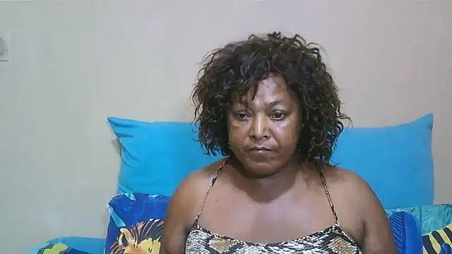 GAIGANTICBOOBS online show from 04-15-26, 05:31