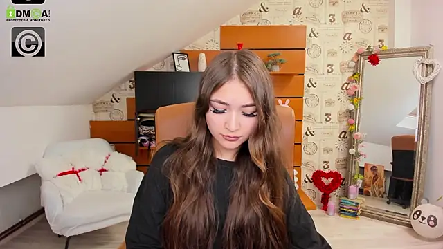 Snapshot of EllaClarke chatting on 02-13-26, 10:00 EllaClarke online show from 02-13-26, 10:00