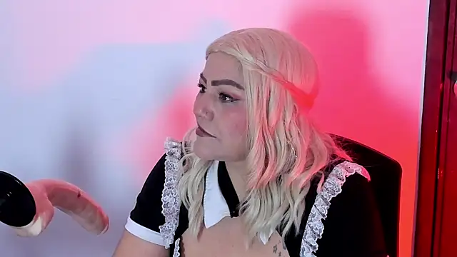 Snapshot of Aliyahsstone chatting on 09-24-25, 03:43 Aliyahsstone online show from 09-24-25, 03:43