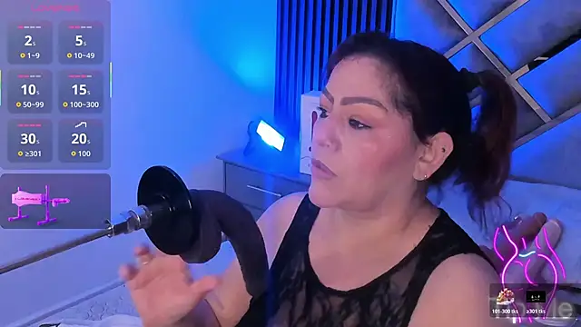 Snapshot of Aliyahsstone chatting on 11-27-25, 03:52 Aliyahsstone online show from 11-27-25, 03:52