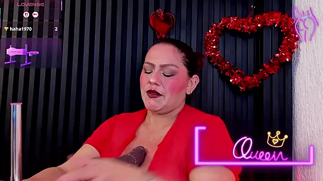 Snapshot of Aliyahsstone chatting on 02-13-26, 01:40 Aliyahsstone online show from 02-13-26, 01:40