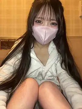 Snapshot of Yua_nyan_cute chatting on 10-12-25, 11:04 Yua nyan cute online show from 10-12-25, 11:04