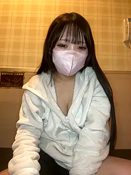 Snapshot of Yua_nyan_cute chatting on 10-13-25, 11:16 Yua nyan cute online show from 10-13-25, 11:16