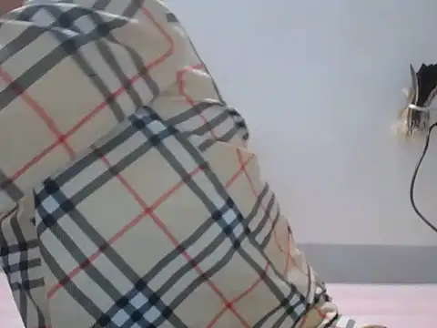 Hannie 26 online show from 10-27-25, 01:15