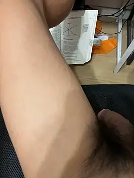 leeyoung  online show from 10-03-25, 02:47