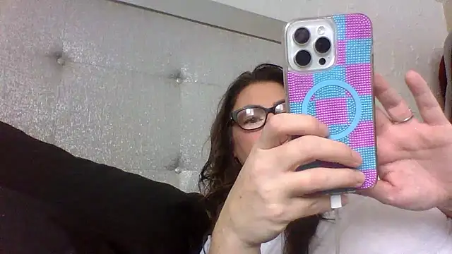 Rileyxxx69 online show from 01-17-26, 05:27