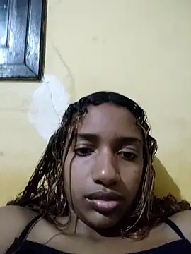 Barbiefox24 online show from 10-19-25, 12:50