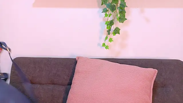 MyApril   online show from 02-24-26, 12:03