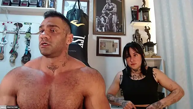 henryhadesflirt online show from 10-06-25, 11:02