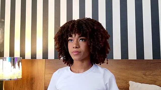 Stellaciel  online show from 10-28-25, 10:12