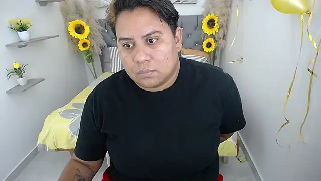 hotlesby valery online show from 10-10-25, 07:02