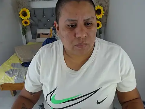 Snapshot of hotlesby_valery chatting on 12-17-25, 07:53 hotlesby valery online show from 12-17-25, 07:53