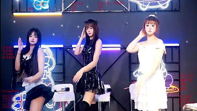 Shinygirls 777 online show from 10-04-25, 12:52