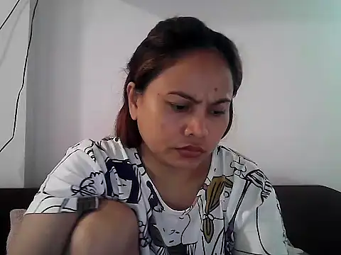 Amarrahlyn online show from 12-04-25, 11:46