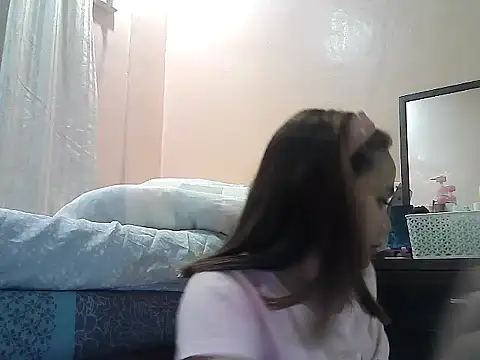 Snapshot of Amarrahlyn chatting on 05-16-26, 09:13 Amarrahlyn online show from 05-16-26, 09:13