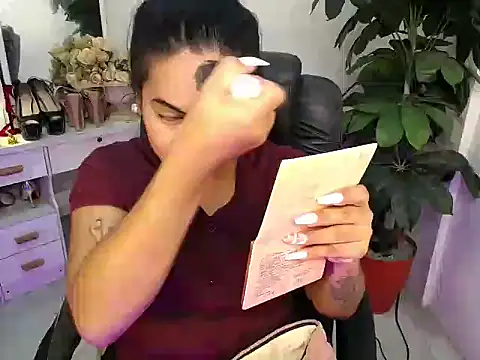 AngelitaDeputouch online show from 11-11-25, 08:36