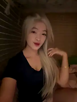 Tramy xx online show from 10-15-25, 03:39