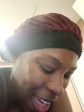 champaigncork online show from 12-18-25, 07:31