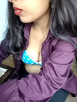 hotty ranjana online show from 10-12-25, 11:37