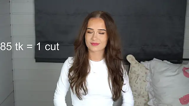 Snapshot of Peachxlush chatting on 10-15-25, 05:24 Peachxlush online show from 10-15-25, 05:24