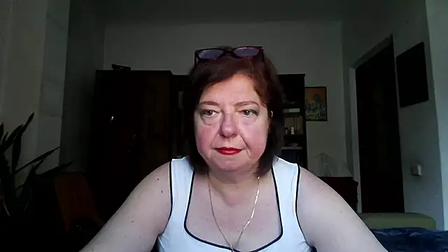 Snapshot of Violet_Pulse chatting on 06-23-26, 10:13 Violet Pulse online show from 06-23-26, 10:13