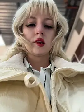 RonnieKiss online show from 04-15-26, 08:54