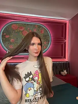 Snapshot of babyy_gloria chatting on 11-08-25, 01:17 babyy gloria online show from 11-08-25, 01:17