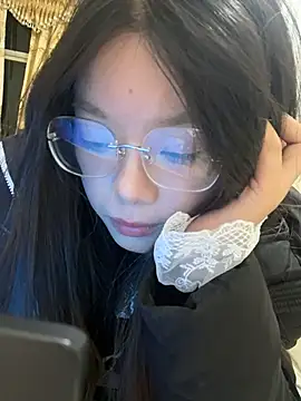 AZ37866 online show from 11-20-25, 02:06