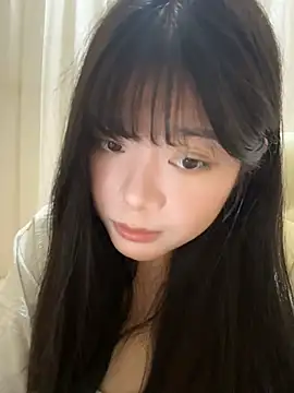 Snapshot of AZ37866 chatting on 05-18-26, 04:35 AZ37866 online show from 05-18-26, 04:35