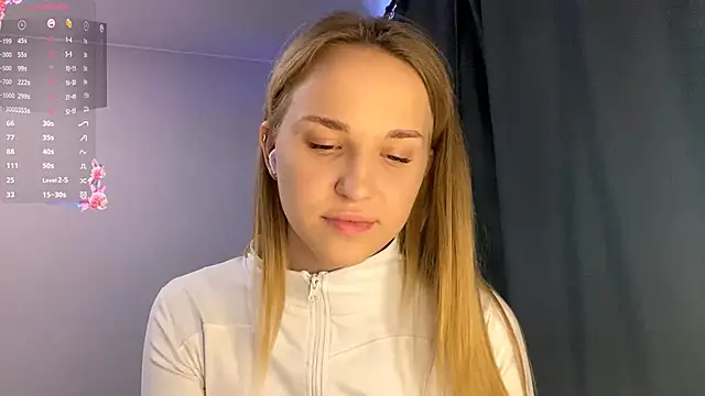 TanekaBoitel online show from 10-22-25, 11:32