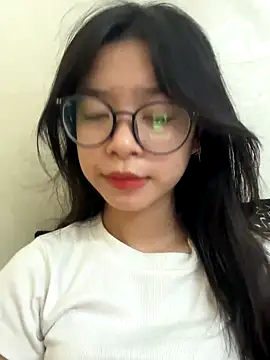 Snapshot of mau15_ chatting on 09-24-25, 08:06 mau15 online show from 09-24-25, 08:06