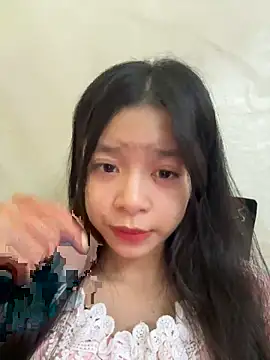 Snapshot of mau15_ chatting on 09-30-25, 03:06 mau15 online show from 09-30-25, 03:06