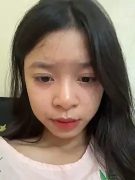 Snapshot of mau15_ chatting on 10-07-25, 12:24 mau15 online show from 10-07-25, 12:24