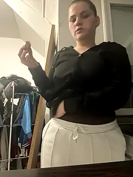 Snapshot of Alita_92 chatting on 10-09-25, 07:34 Alita 92 online show from 10-09-25, 07:34