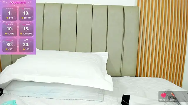 Snapshot of Daksha_a chatting on 11-01-25, 11:45 Daksha a online show from 11-01-25, 11:45