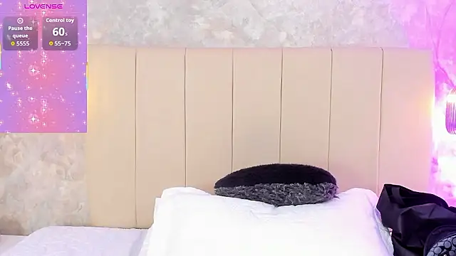 Snapshot of Daksha_a chatting on 01-09-26, 06:42 Daksha a online show from 01-09-26, 06:42