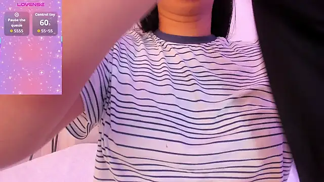 Snapshot of Daksha_a chatting on 04-18-26, 11:47 Daksha a online show from 04-18-26, 11:47