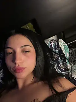 Oli Mcneil online show from 12-23-25, 04:10