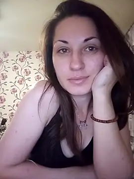 Snapshot of RitaLovvee chatting on 10-17-25, 06:54 RitaLovvee online show from 10-17-25, 06:54