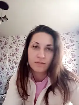 Snapshot of RitaLovvee chatting on 10-26-25, 07:36 RitaLovvee online show from 10-26-25, 07:36