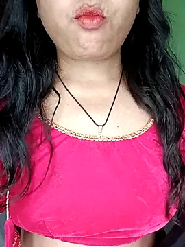 Snapshot of Mona_darling21 chatting on 10-06-25, 06:33 Mona darling21 online show from 10-06-25, 06:33