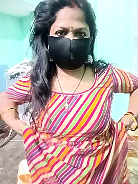 Snapshot of Mona_darling21 chatting on 12-20-25, 09:05 Mona darling21 online show from 12-20-25, 09:05