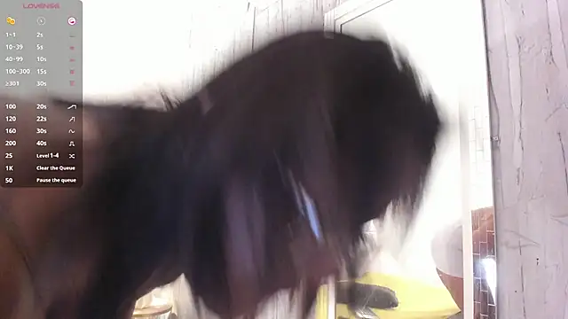 EmillyLim online show from 04-07-26, 08:31