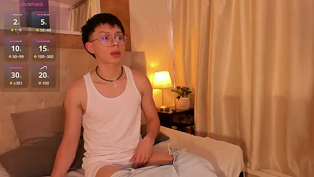 liam twiink online show from 10-28-25, 07:38