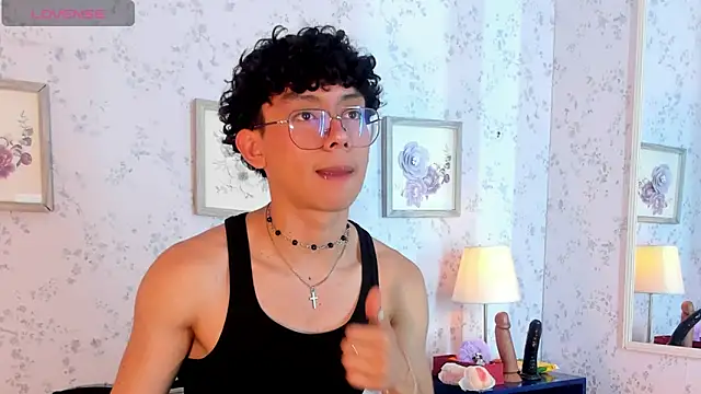 liam twiink online show from 03-20-26, 07:30