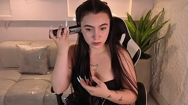 scarlett smith tp online show from 11-25-25, 07:36