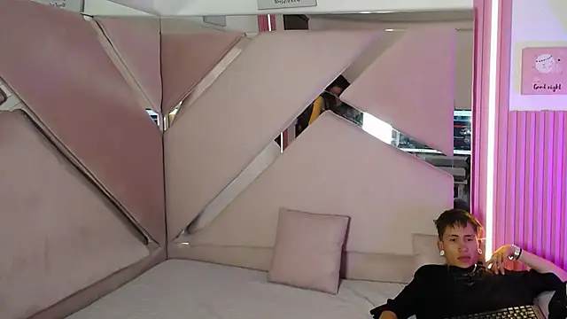 oblivionlove online show from 10-06-25, 07:55