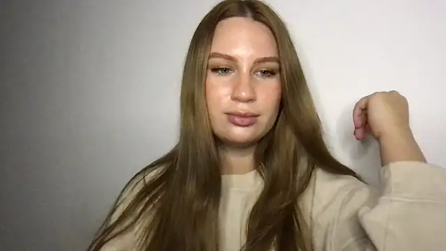 Snapshot of goodgirl2332 chatting on 10-06-25, 12:57 goodgirl2332 online show from 10-06-25, 12:57