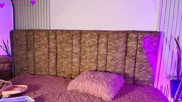 Missdionne curly online show from 03-13-26, 11:28