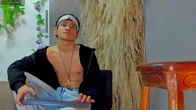 Amun obsidian online show from 11-06-25, 01:12